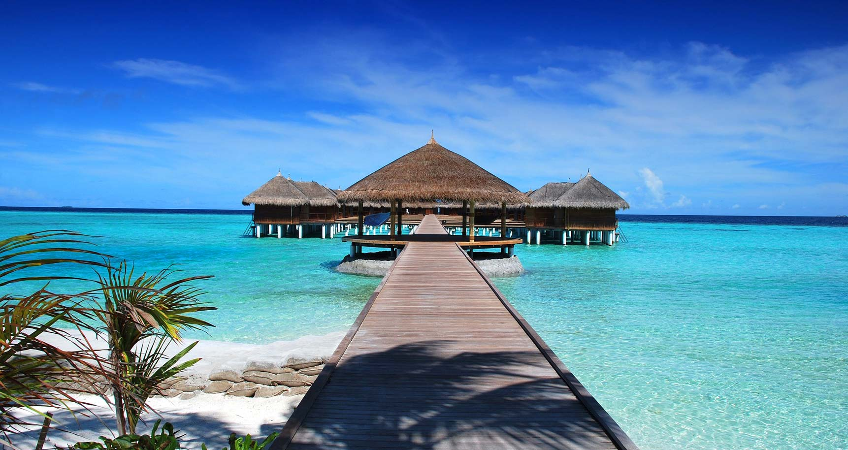 Grand Park Kodhipparu Resort – 4 Days and 3 Nights Overwater Villa Package