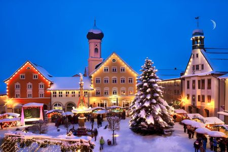 20 Best Snowy Christmas Towns to Visit in 2025